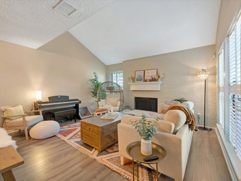 Townhouse For Sale - 16570 Space Center Boulevard<br/> Houston, TX 77058
