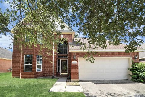 Photo of 3013 Rockdale Court, Dickinson, TX 77539 (MLS # 59536099)