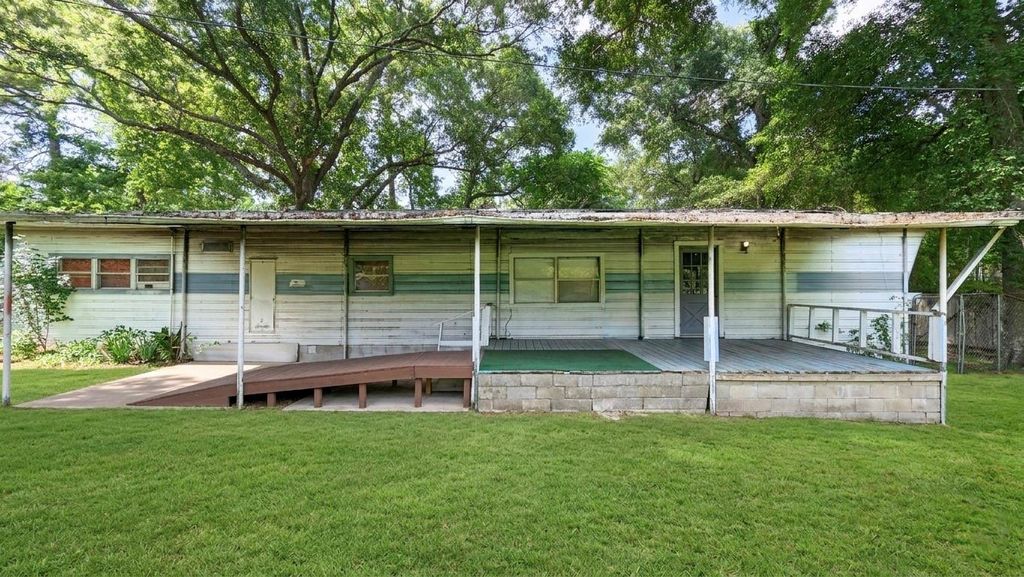 Photo of 23635 1st Street, New Caney, TX 77357 (MLS # 20525708)