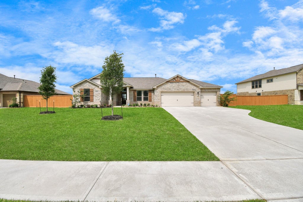 Photo of 395 Hunter Ranch Way, Dayton, TX 77535 (MLS # 52208442)