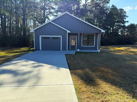 Homes For Sale - 75 Oakridge<br/> Trinity County, Trinity, TX 75862