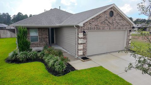 Photo of 310 Bandit Cove Court, Magnolia, TX 77354 (MLS # 90225180) Photo of 310 Bandit Cove Court, Magnolia, TX 77354 (MLS # 90225180)