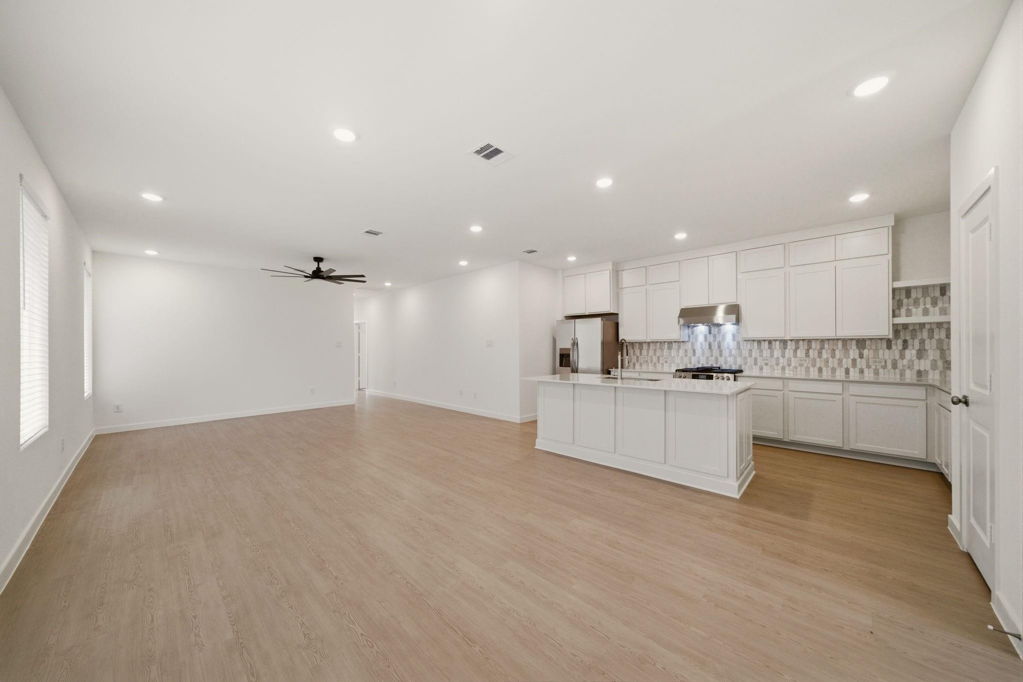 21607 Colonial Meadow Creek Trail Trail