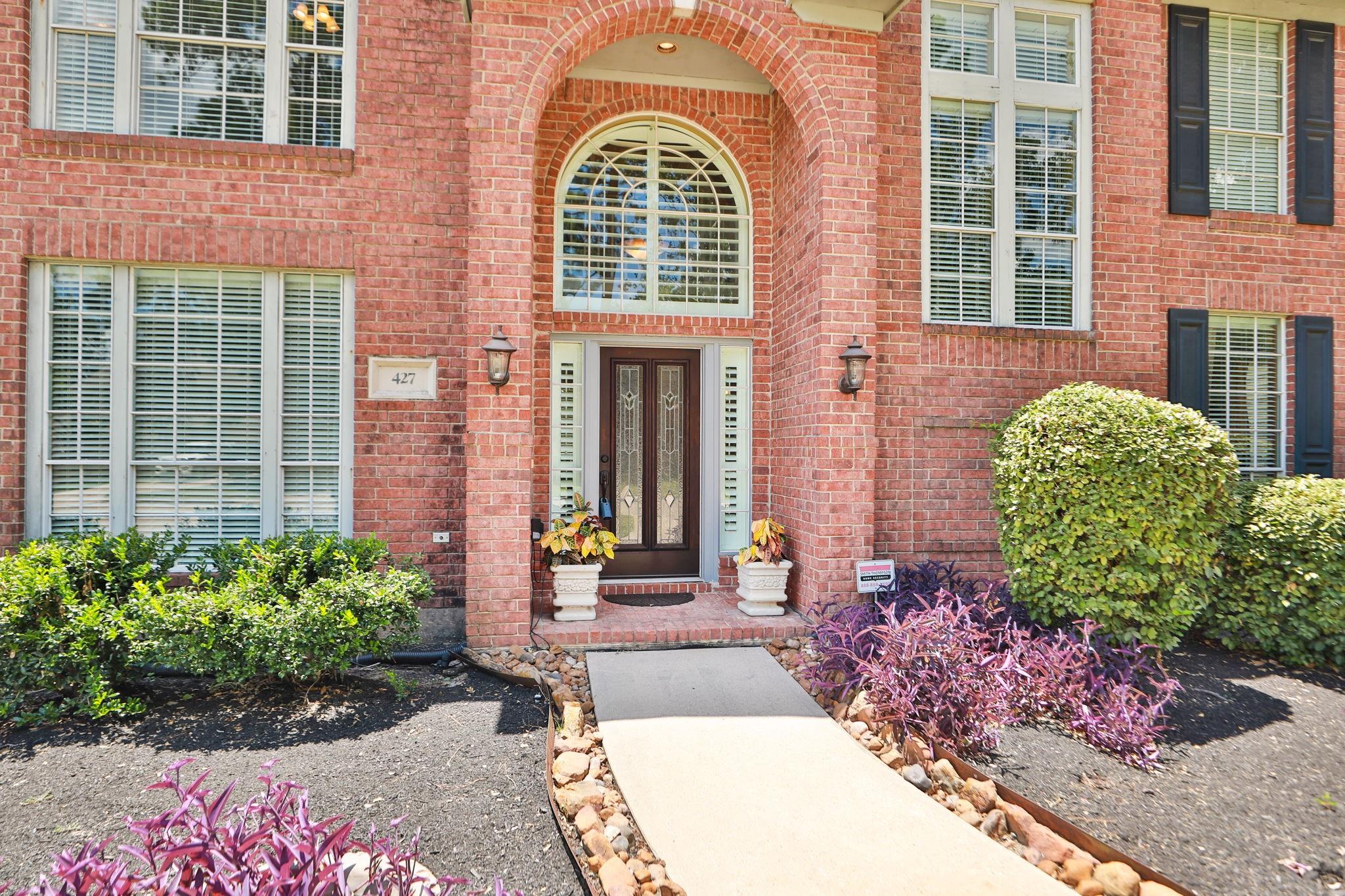 427 W North Hill Drive