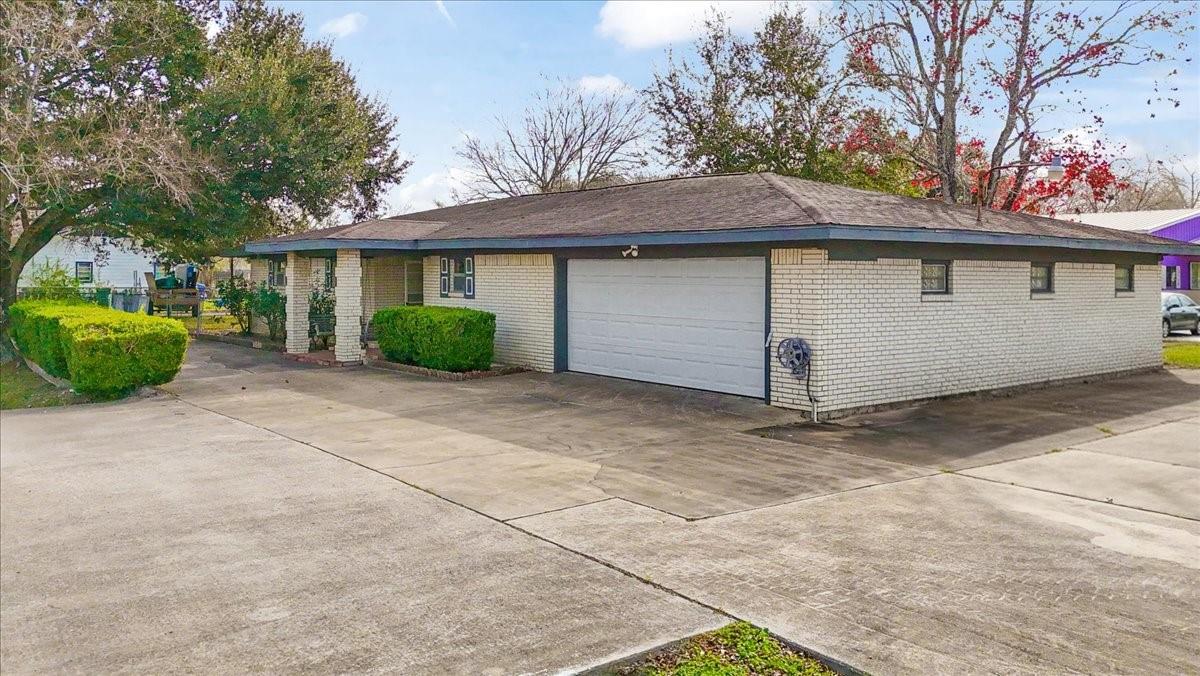 6106 Josephine Street CR926