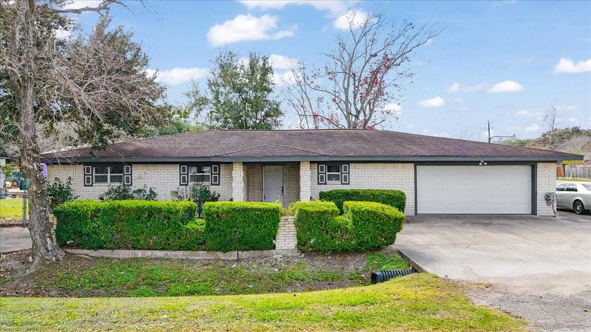 6106 Josephine Street CR926