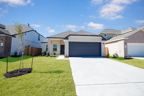 Photo of 15623 Tranquil Pines Street, Conroe, TX 77302 (MLS # 24121678)