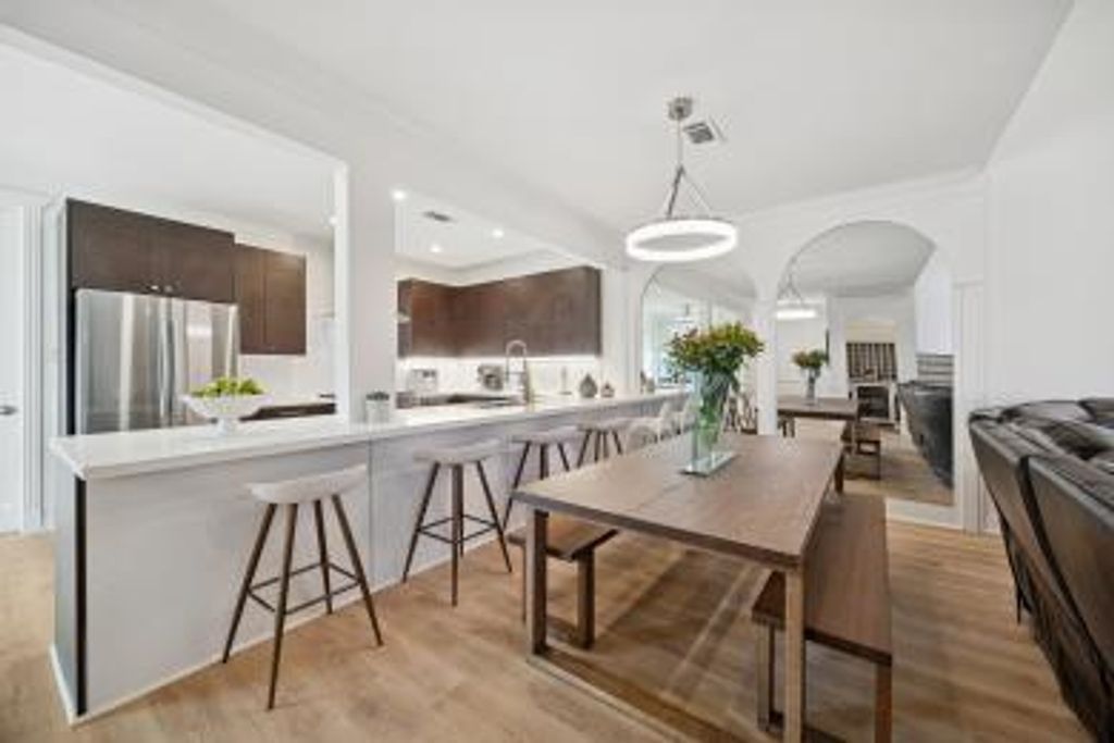 Photo of 3029 Bering Drive, Houston, TX 77057 (MLS # 41612233)