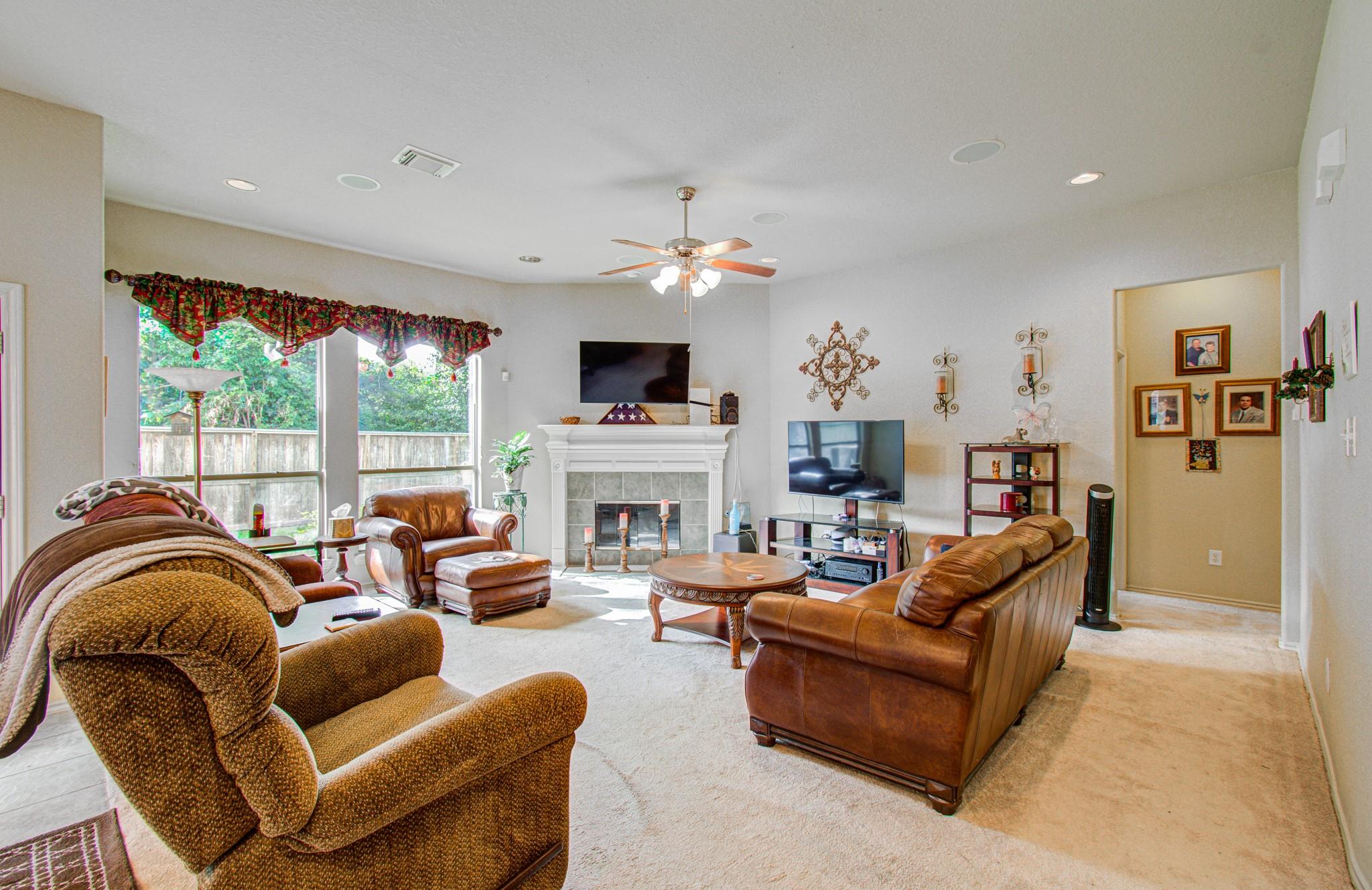 1819 Ryansbrook Lane