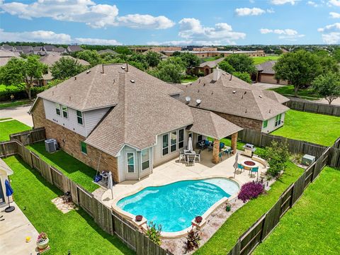 Homes For Sale - 6546 Turner Fields Lane<br/> Dickinson, TX 77539