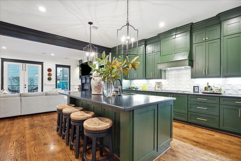 Tiny photo for 606 Rutland Street, Houston, TX 77007 (MLS # 28465357)