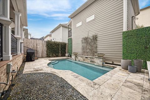 Tiny photo for 606 Rutland Street, Houston, TX 77007 (MLS # 28465357)