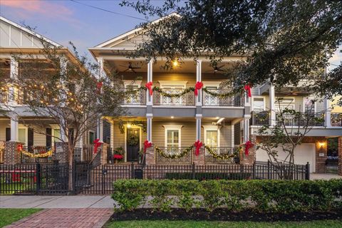 Tiny photo for 606 Rutland Street, Houston, TX 77007 (MLS # 28465357)