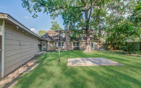 Tiny photo for 674 Ravensworth Drive, Conroe, TX 77302 (MLS # 42825048)