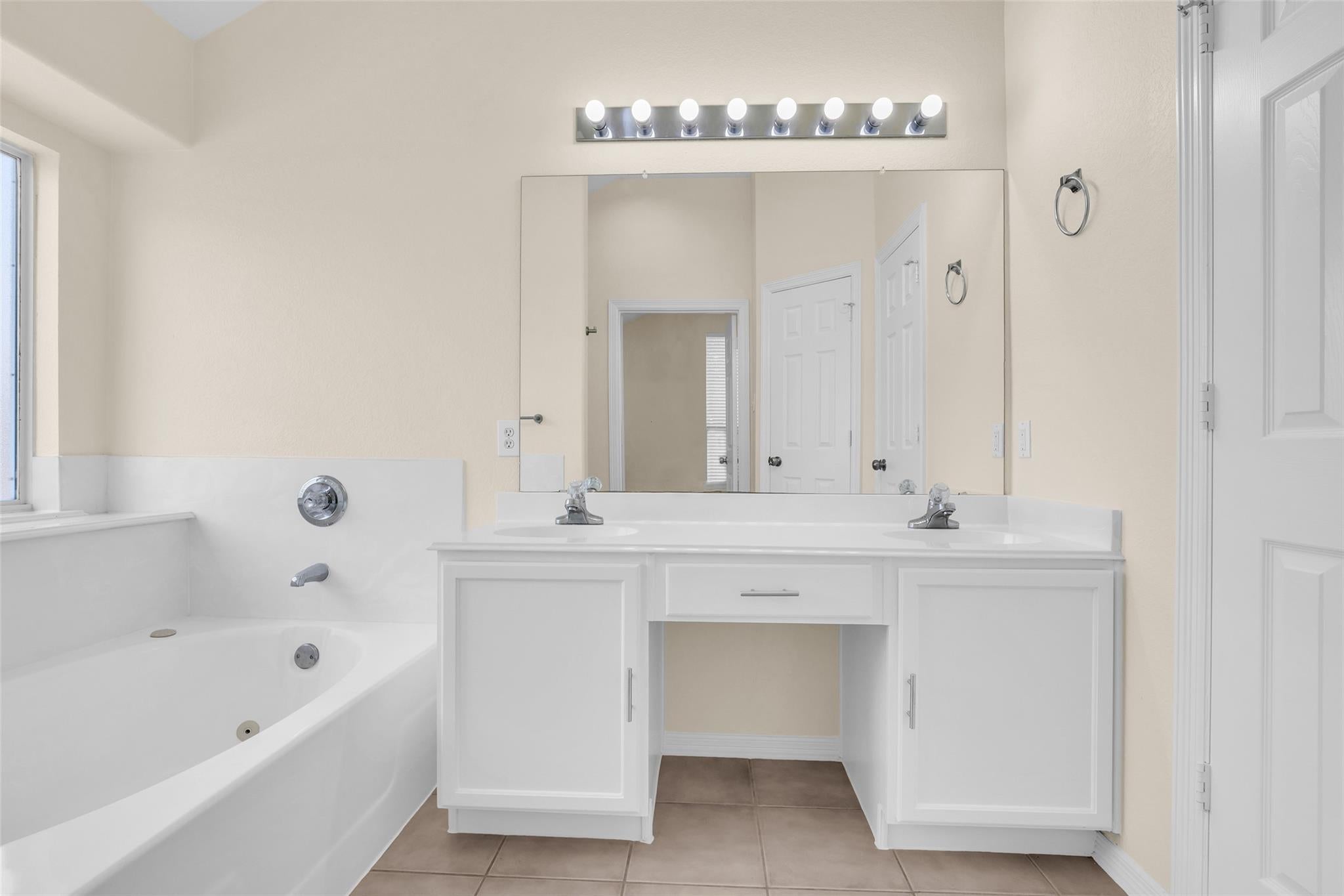 6003 Decker Ridge Court