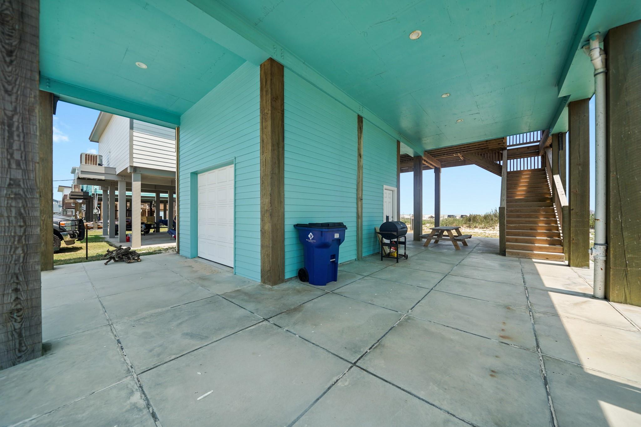4518 Blue Water Highway
