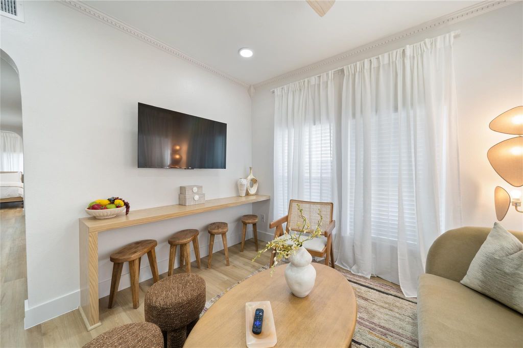 Photo of 4704 Park Drive #3, Houston, TX 77023 (MLS # 7818105)