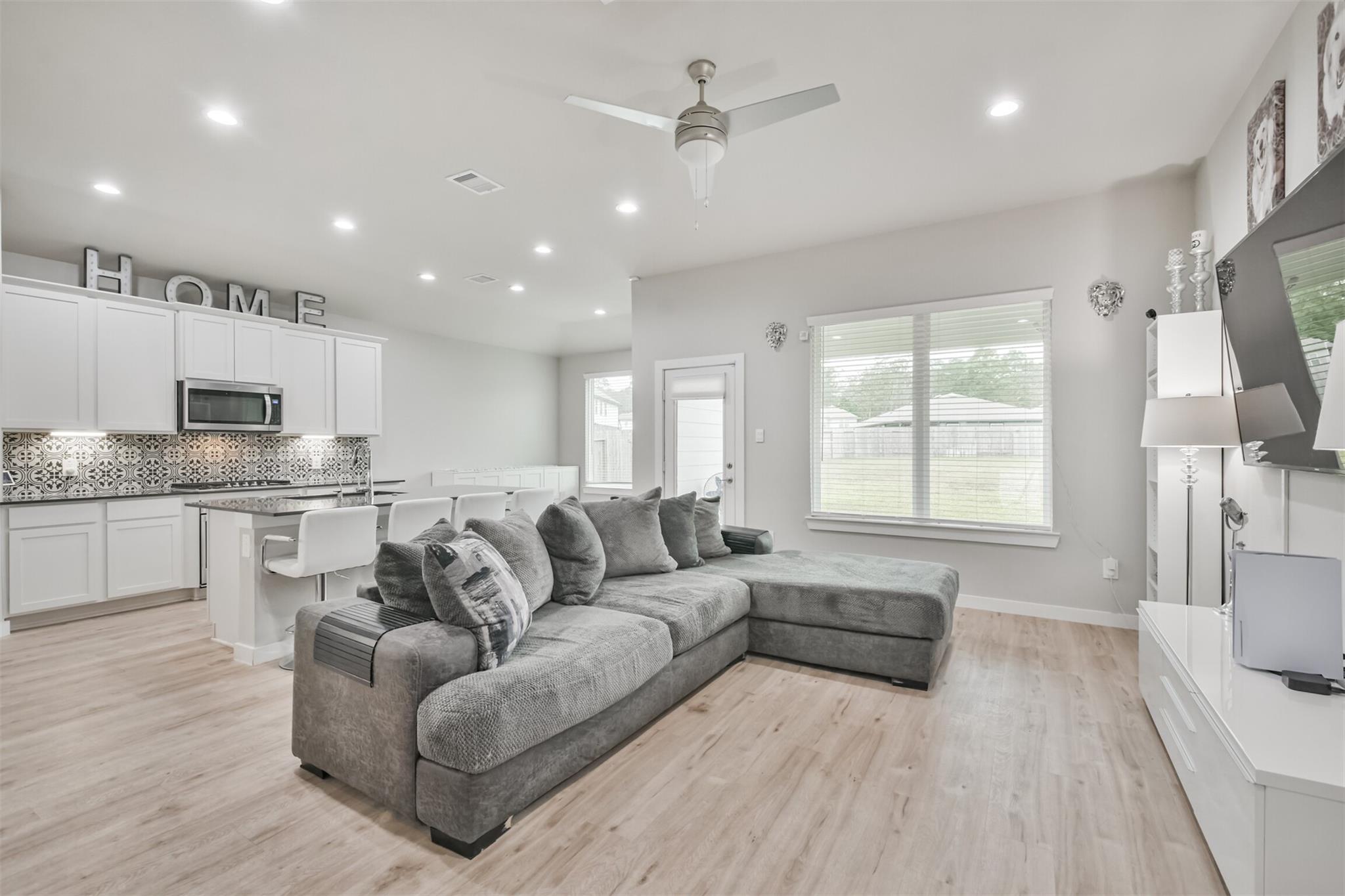 14226 Lake Lodge Drive