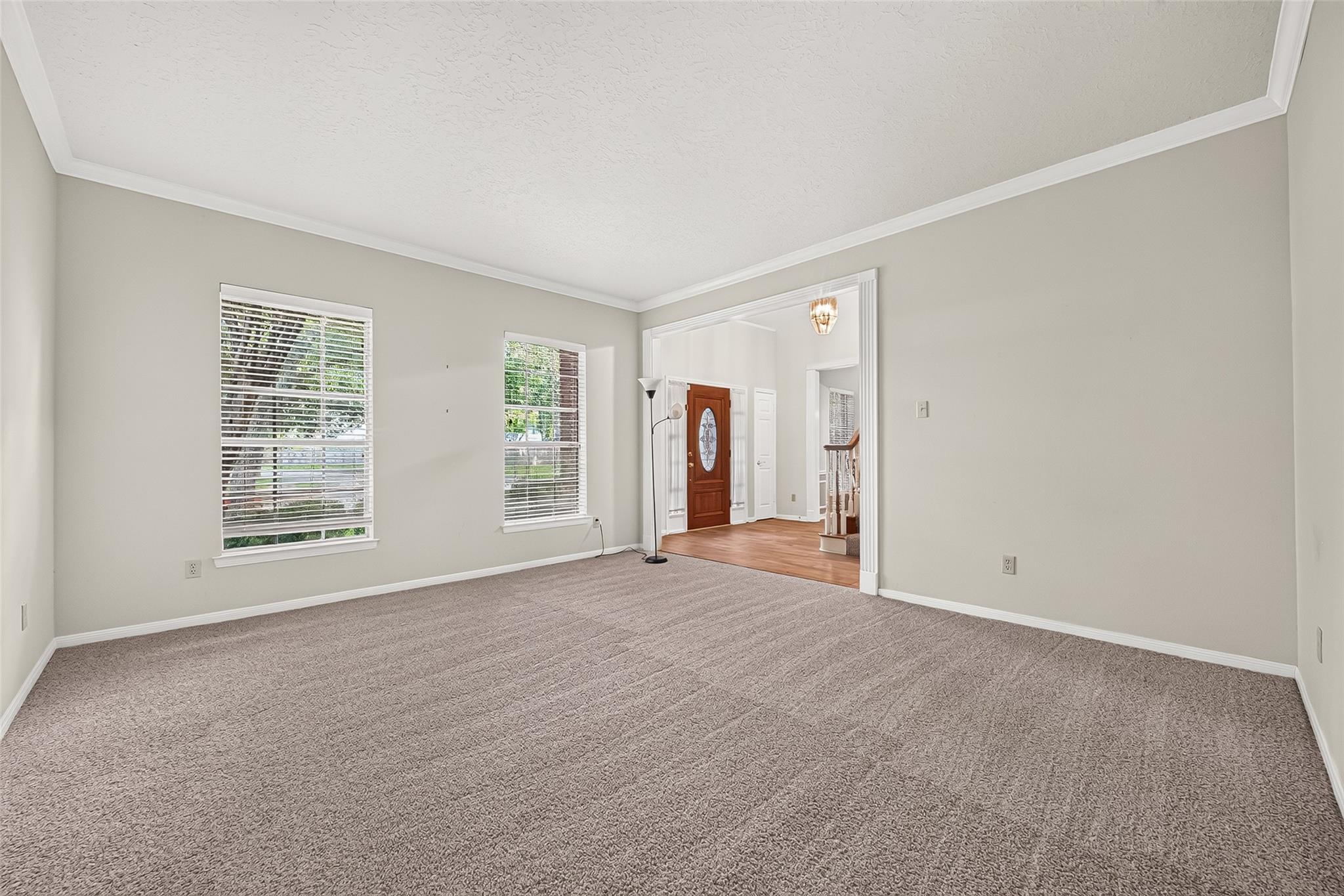 1422 N Yegua River Circle