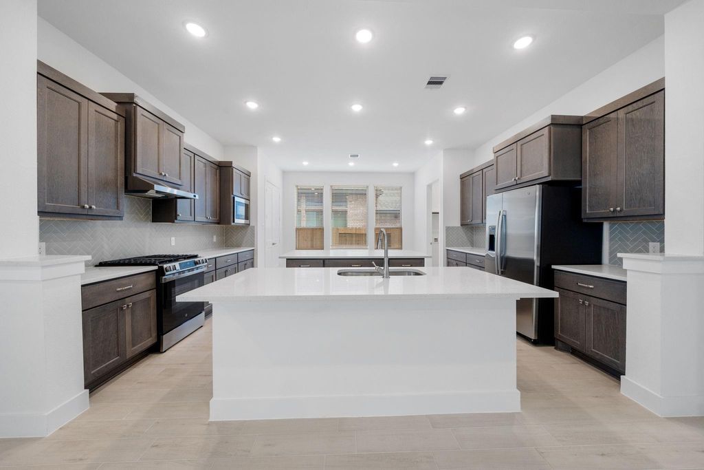 Photo of 9729 Roaring River Falls Lane, Porter, TX 77365 (MLS # 90802708)