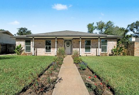 Photo of 22110 Woodrose Drive, Katy, TX 77450 (MLS # 26062267)
