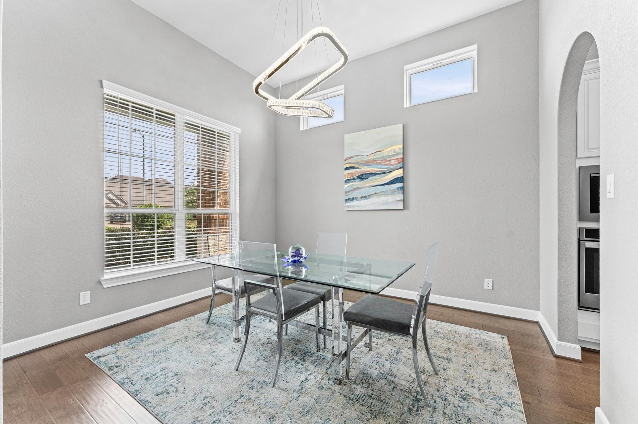 2806 Emerald Pines Lane