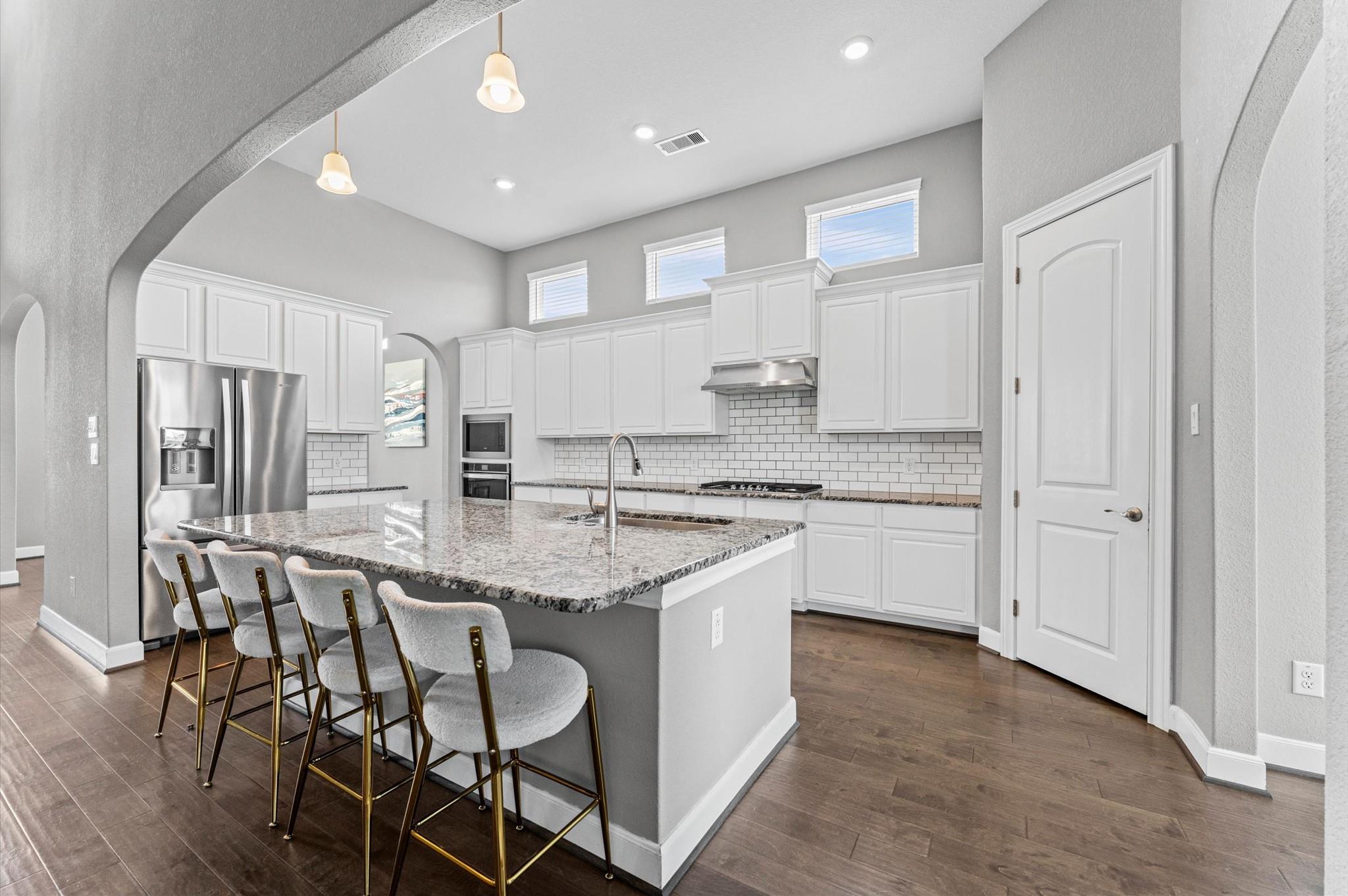 2806 Emerald Pines Lane