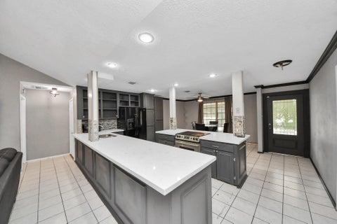 Tiny photo for 15103 Weil Place, Houston, TX 77060 (MLS # 28274357)