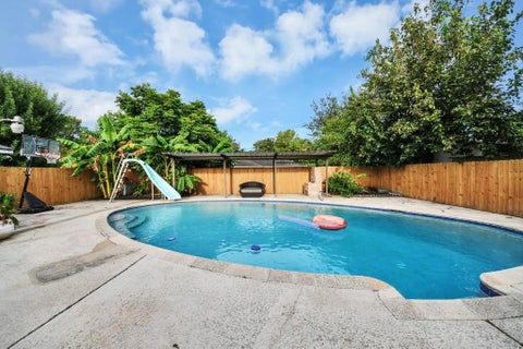 Tiny photo for 15103 Weil Place, Houston, TX 77060 (MLS # 28274357)