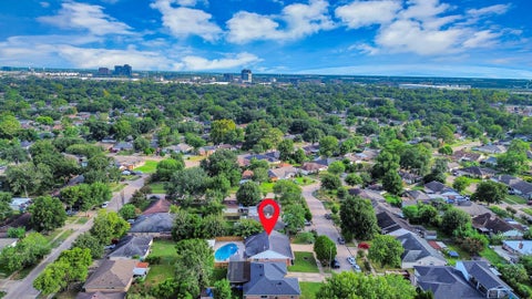 Tiny photo for 15103 Weil Place, Houston, TX 77060 (MLS # 28274357)