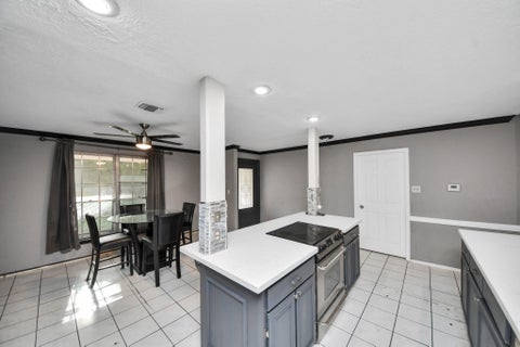 Tiny photo for 15103 Weil Place, Houston, TX 77060 (MLS # 28274357)