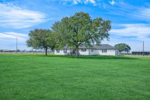 Photo of 10550 Brinkmeyer Road, Needville, TX 77461 (MLS # 58372231)
