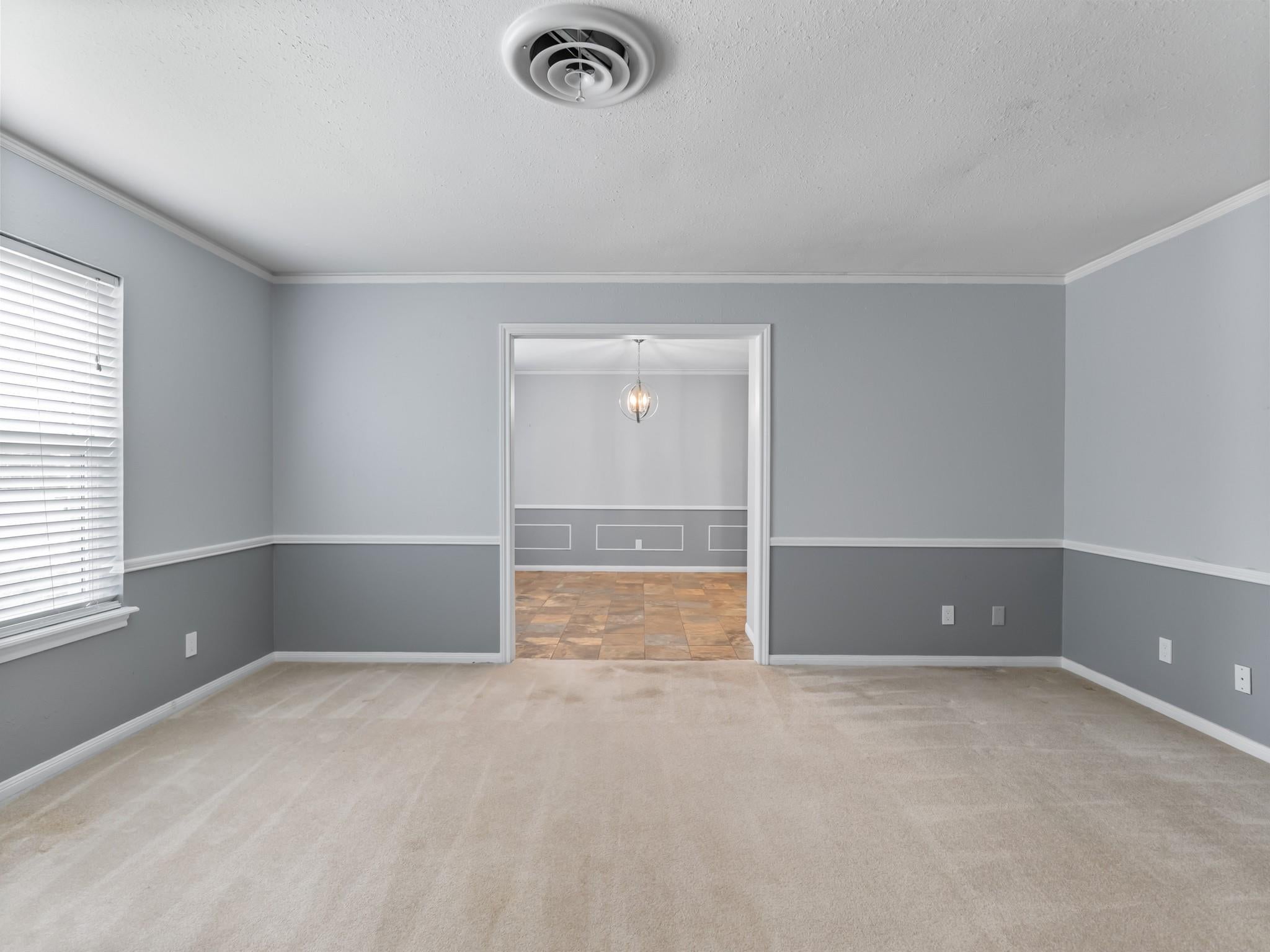 2613 Oak Drive