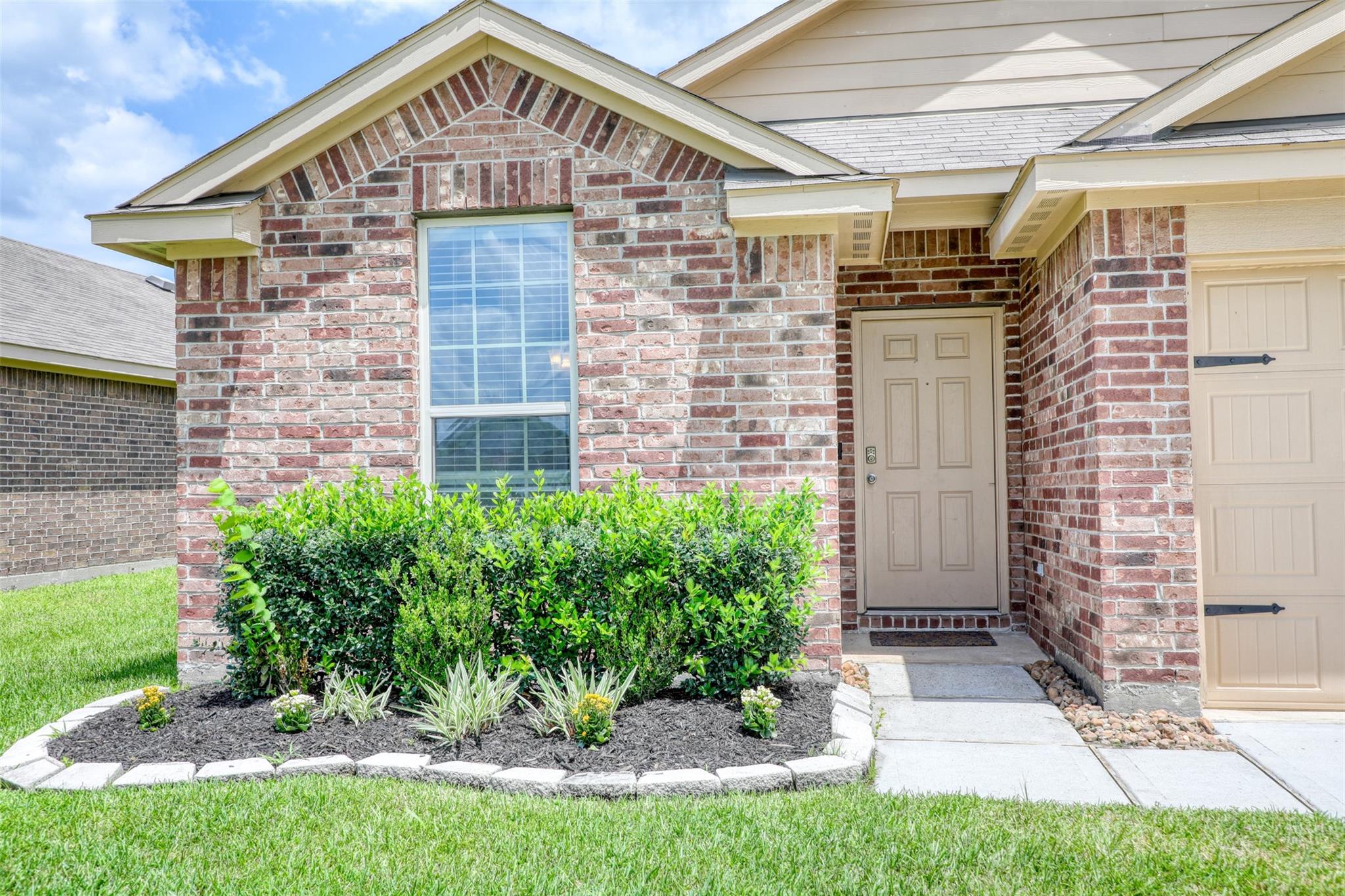 23610 Water Hickory Drive