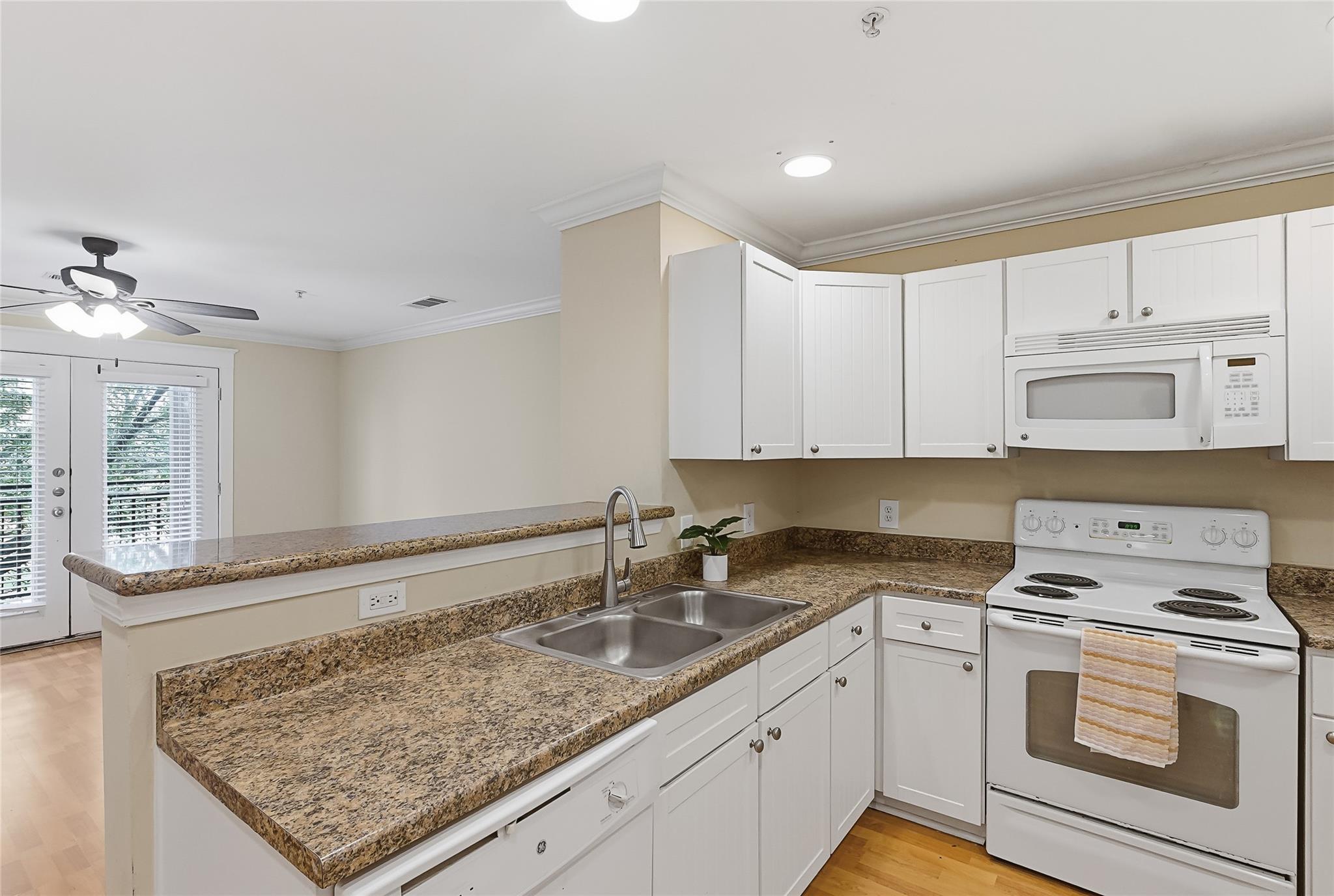 1725 Harvey Mitchell Parkway S 1431