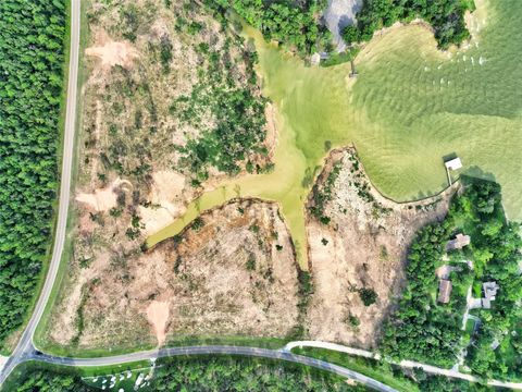 Photo of 15 Shores Court, Livingston, TX 77351 (MLS # 94741459)