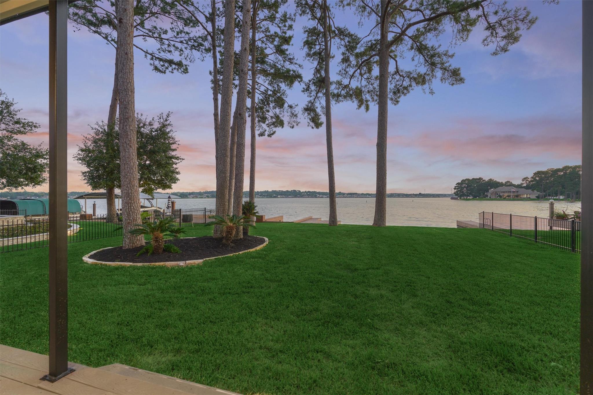 2811 Hemingway Drive