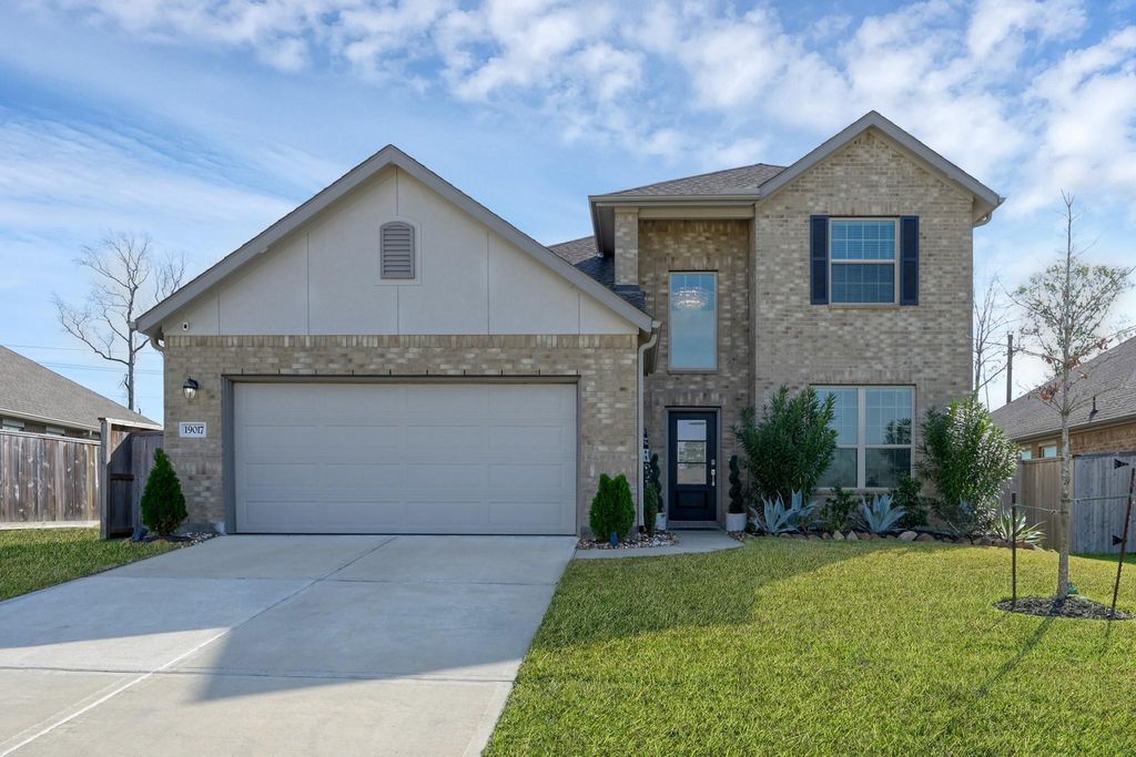 Photo of 19017 Sonora Chase Drive, New Caney, TX 77357 (MLS # 59219986)