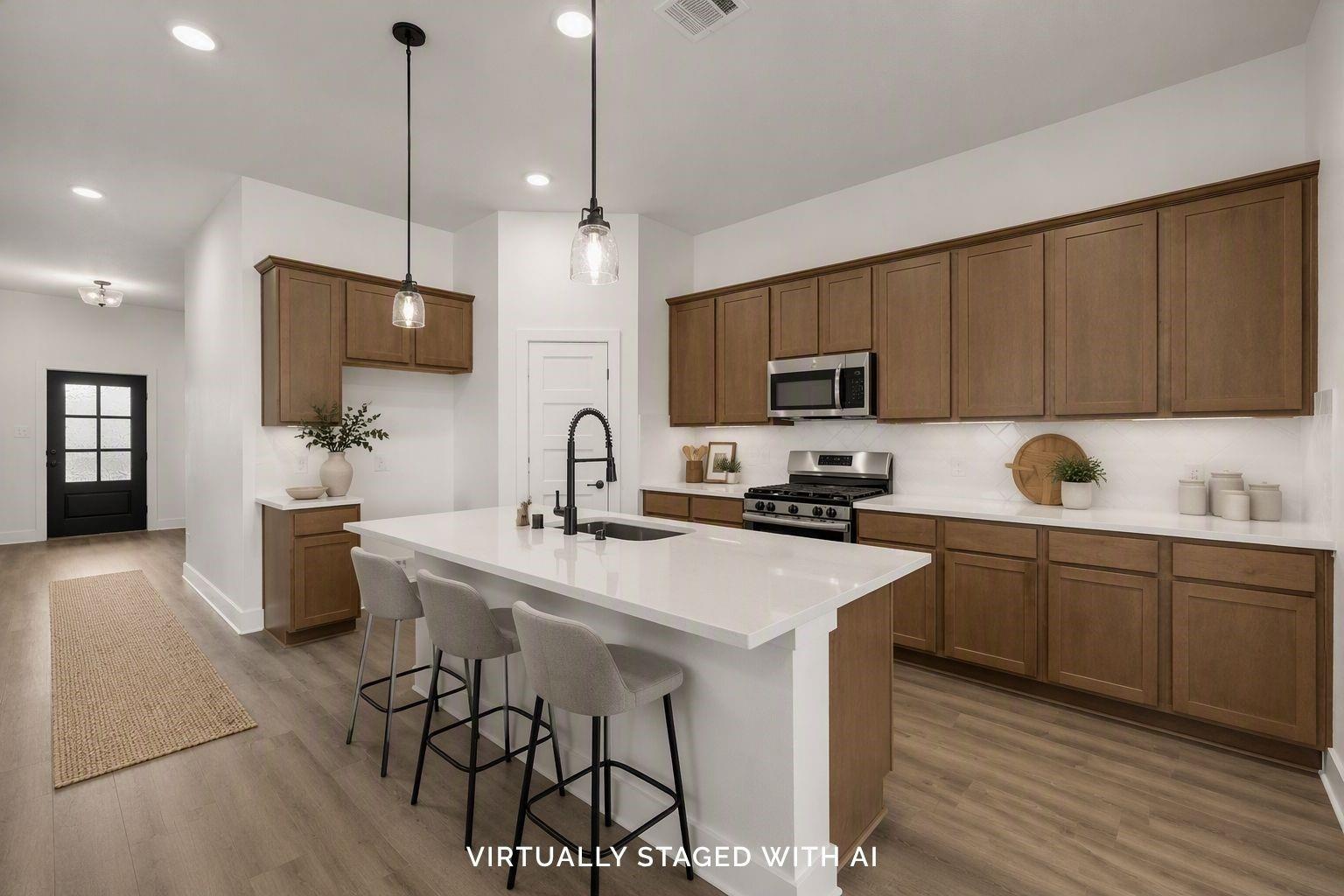 2211 Lone Bronco Boulevard