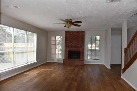 Photo of 12303 Glenmeadow Drive, Stafford, TX 77477 (MLS # 60573852)