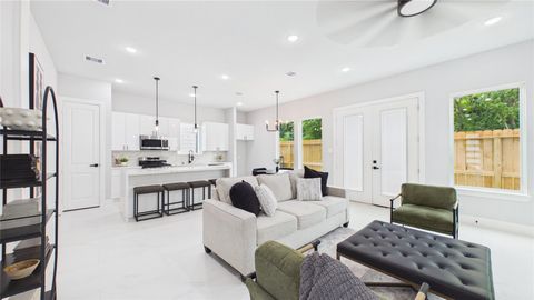 3746 Corder Street Houston TX 77021