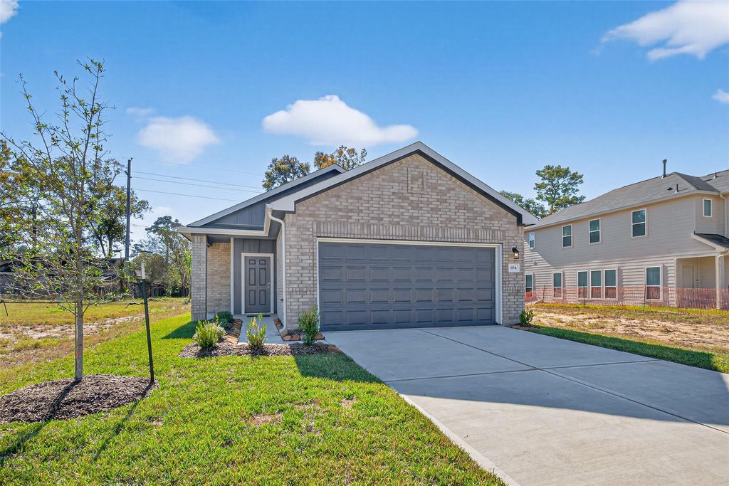 Photo of 304 Emerald Thicket Lane, Huffman, TX 77336 (MLS # 85868420)