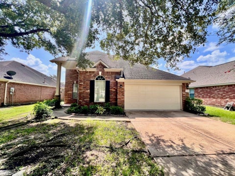 Photo of 4923 Harbor Glen Lane, Houston, TX 77084 (MLS # 42845440)