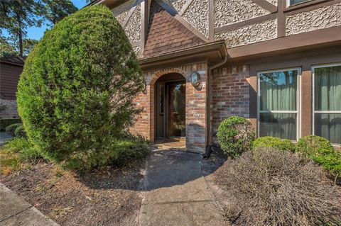 Photo of 17903 Fireside Drive, Spring, TX 77379 (MLS # 38186635)