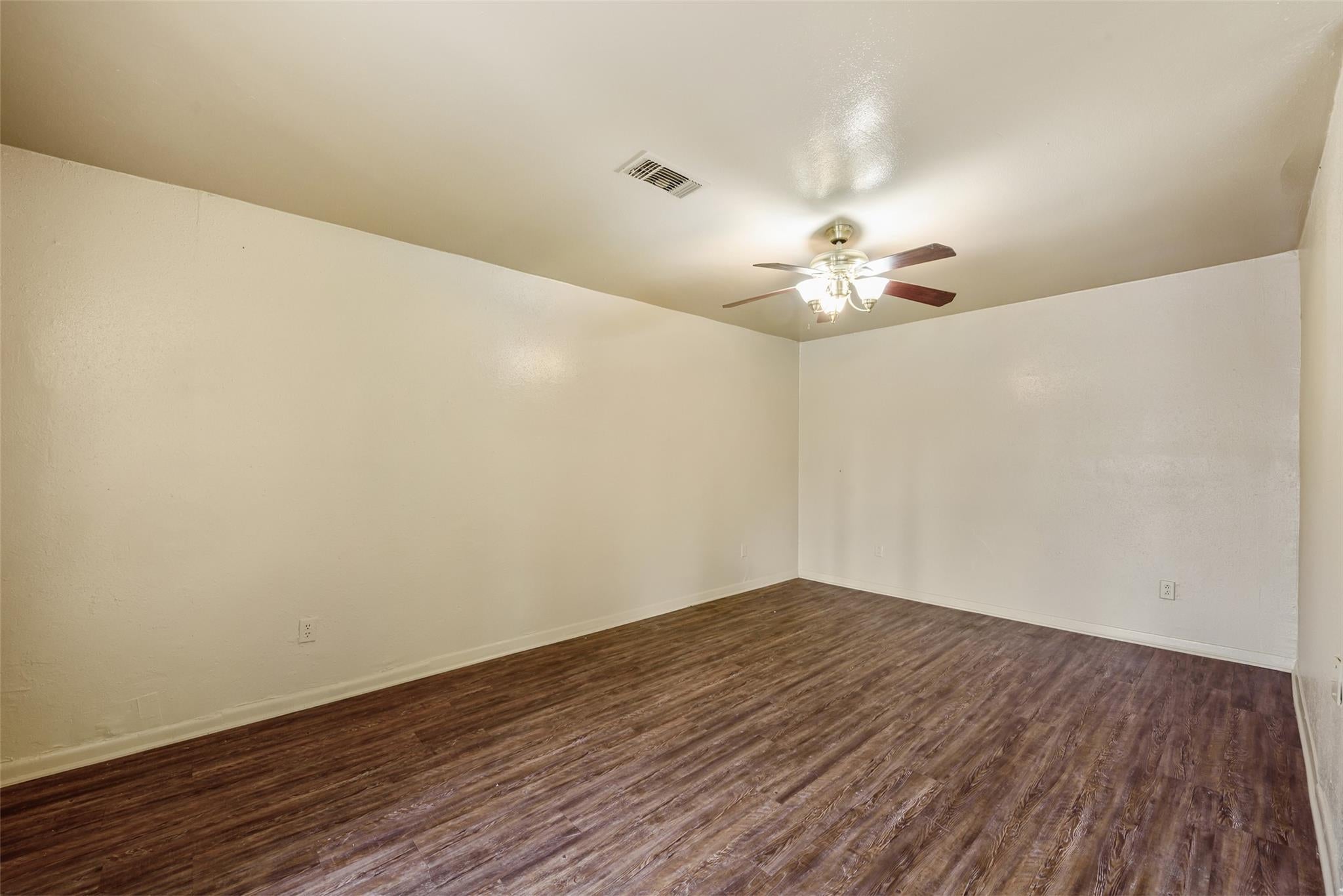 5503 S Acres Drive
