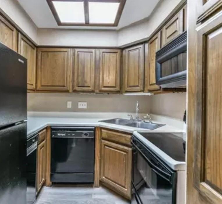 921 Marine Drive 205