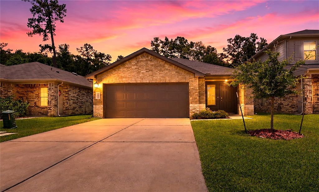 Photo of 16873 Short Pines Drive, Conroe, TX 77302 (MLS # 37772075)