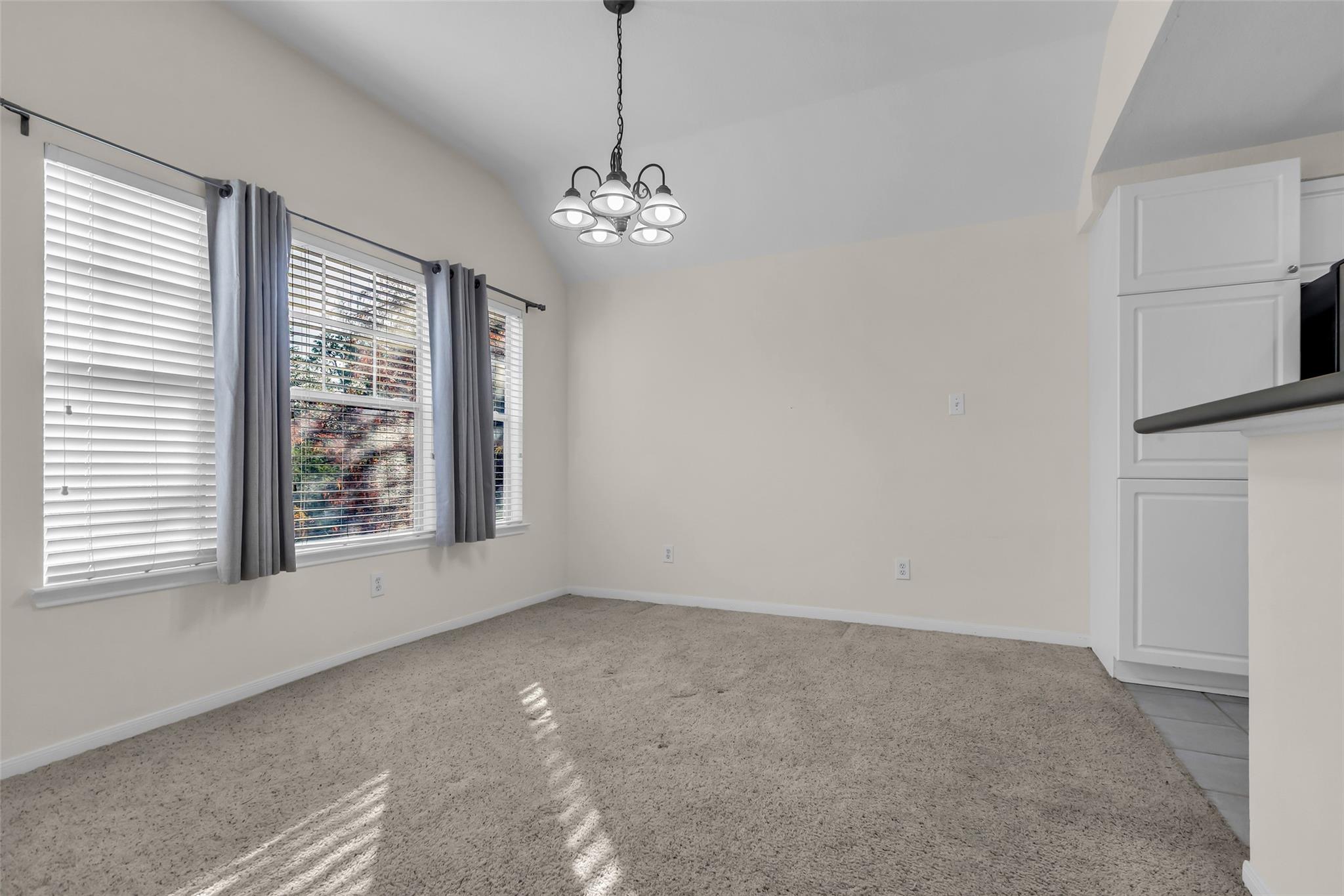 15 Scarlet Woods Court