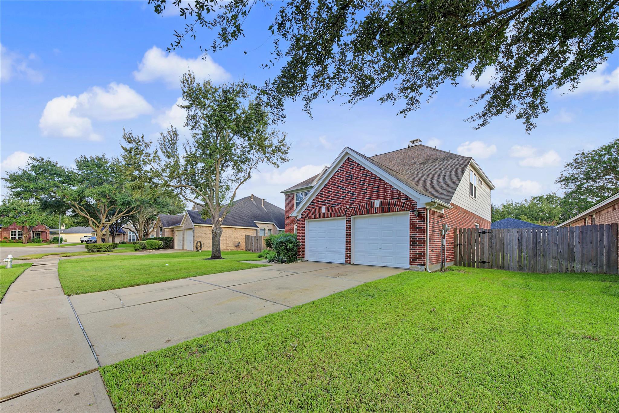 21918 Rivergate Court