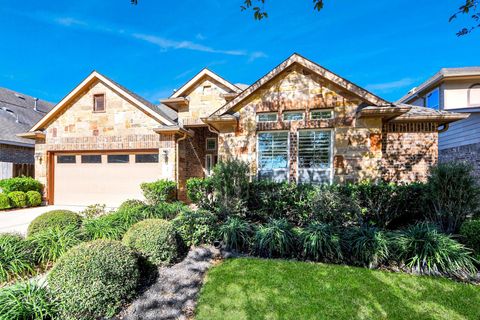 Homes For Sale - 31 Glade Park Drive<br/> Missouri City, TX 77459